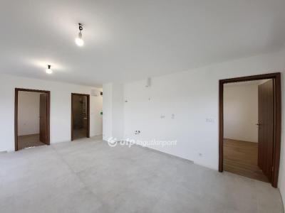 Eladó lakás Szántód