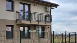 Eladó lakás Szántód