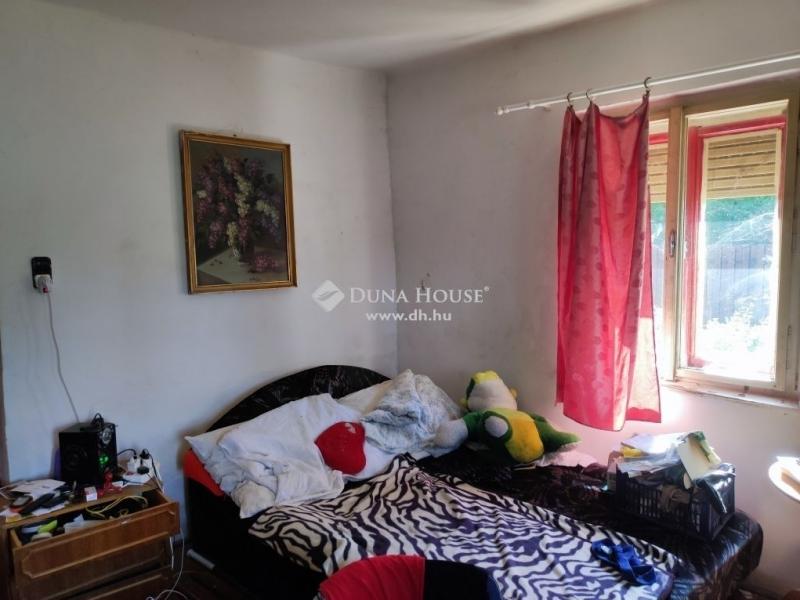 Eladó családi ház Nagykáta