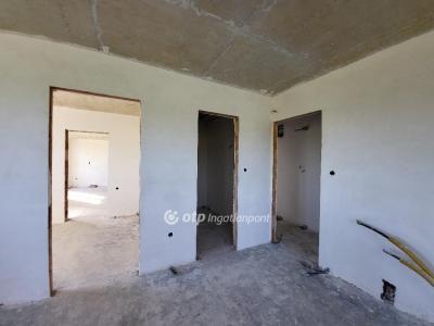 Eladó lakás Szántód