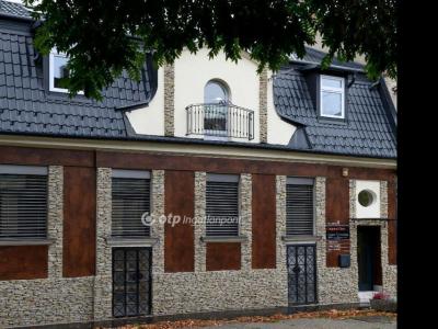 Eladó családi ház Budapest