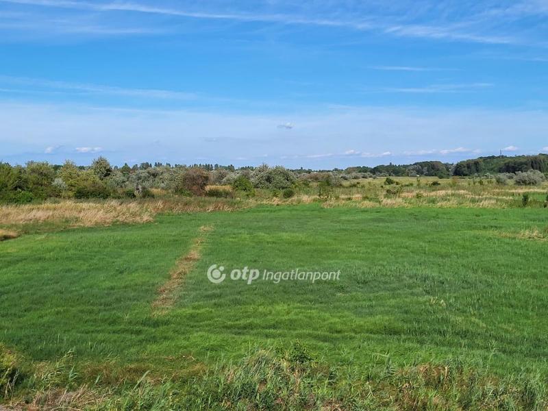 Eladó lakás Szántód