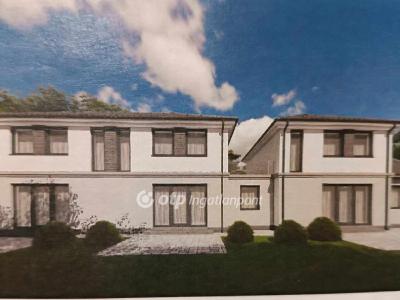 Eladó lakás Hajdúböszörmény