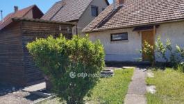 Eladó családi ház Jászberény