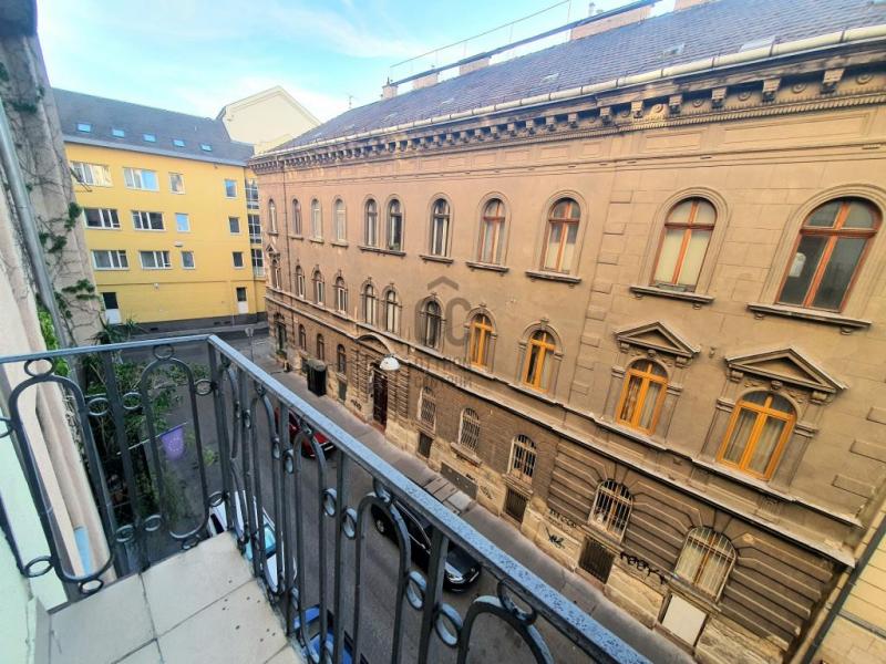 Eladó lakás Budapest