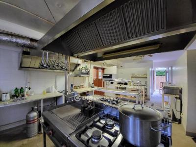 Eladó családi ház Siófok