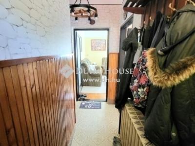 Eladó lakás Kistarcsa