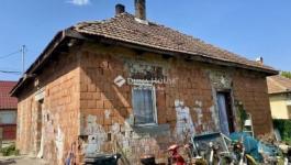 Eladó családi ház Tura