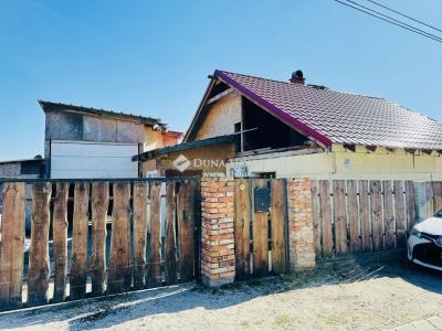 Eladó családi ház Esztergom