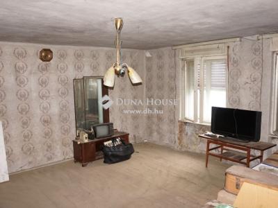 Eladó lakóövezeti telek Nagypáli