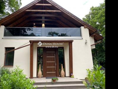 Eladó családi ház Leányfalu