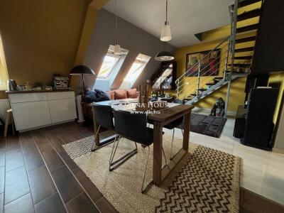 Eladó lakás Szolnok