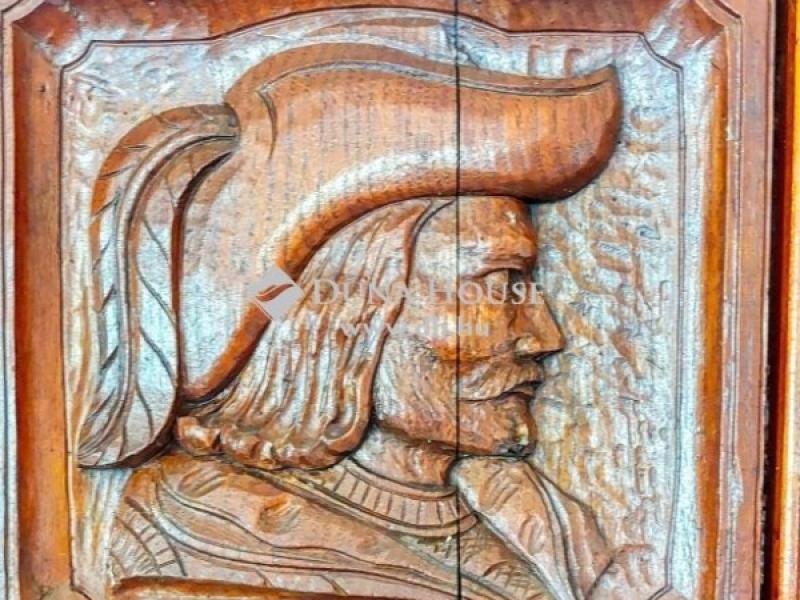 Eladó családi ház Tatabánya