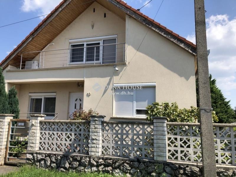 Eladó családi ház Pécs