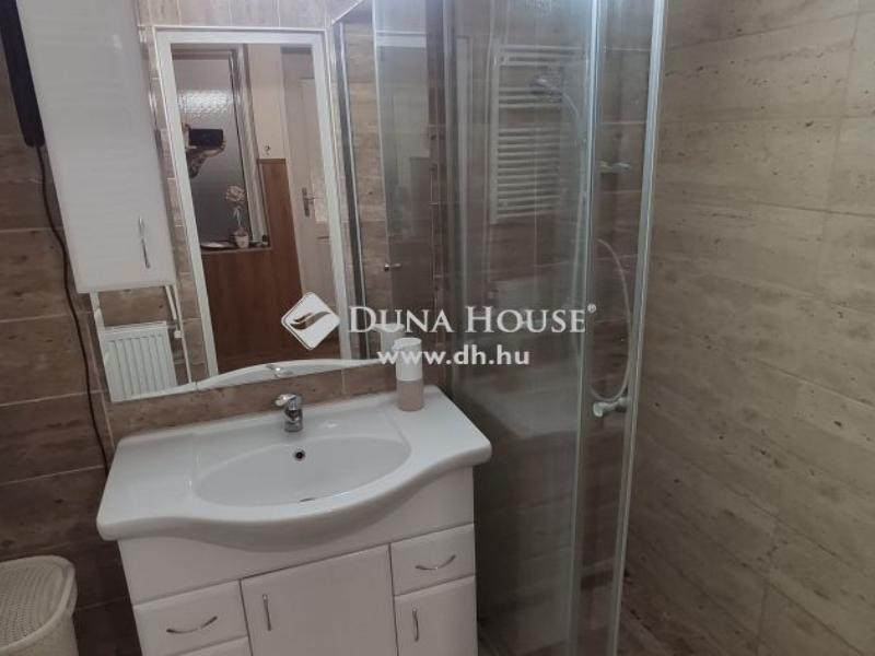 Kiadó ikerház Debrecen