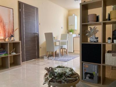 Eladó lakás Siófok