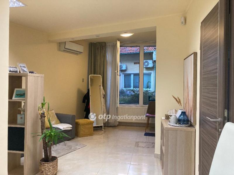 Eladó lakás Siófok