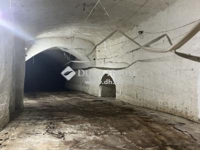 Eladó egyéb ipari ingatlan Budapest