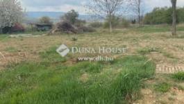 Eladó külterületi telek Pécs