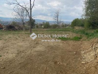 Eladó külterületi telek Pécs