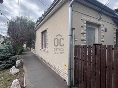 Eladó családi ház Budapest