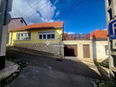 Eladó családi ház - 7625 Pécs, Antal utca