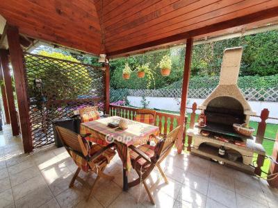 Eladó családi ház Budapest