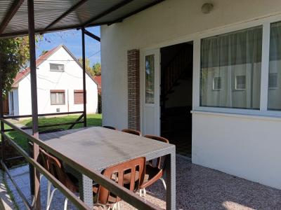 Eladó nyaraló Balatonberény