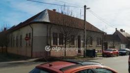 Eladó családi ház Kecskemét