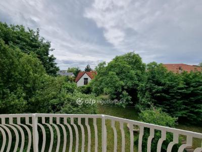 Eladó családi ház Budakeszi