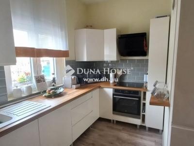 Eladó családi ház Budapest