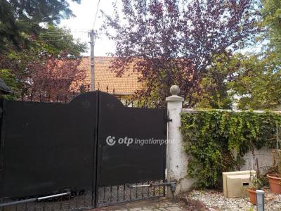 Eladó nyaraló Balatonboglár