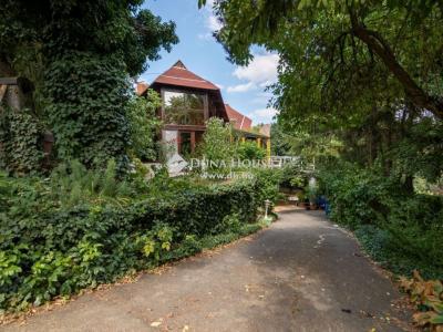 Eladó családi ház Pécs