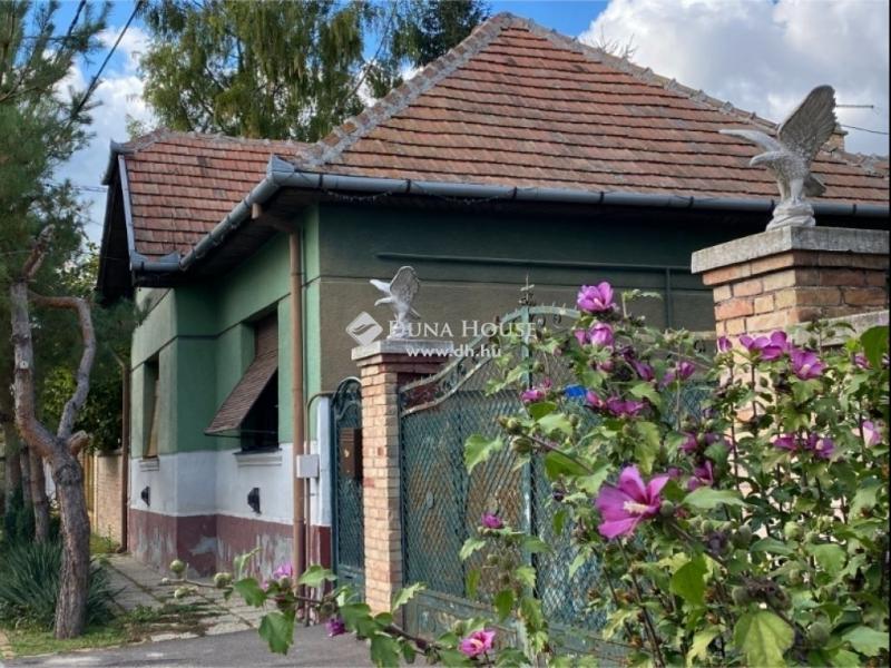 Eladó családi ház Galgahévíz