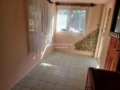 Eladó családi ház Esztergom