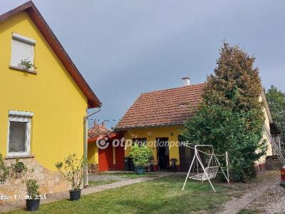 Eladó családi ház Kiskunmajsa