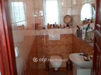 Eladó családi ház Budaörs