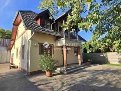 Eladó családi ház Kecskemét