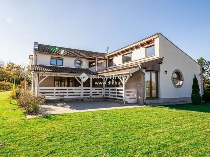 Eladó családi ház Kecskemét