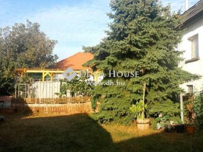 Eladó családi ház Taksony