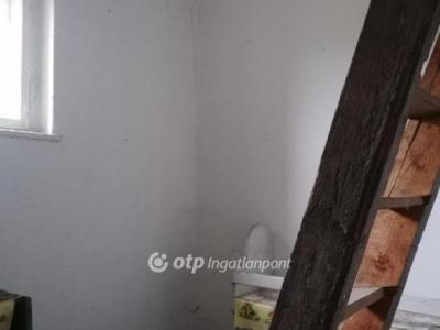 Eladó családi ház - 5212 Törökszentmiklós