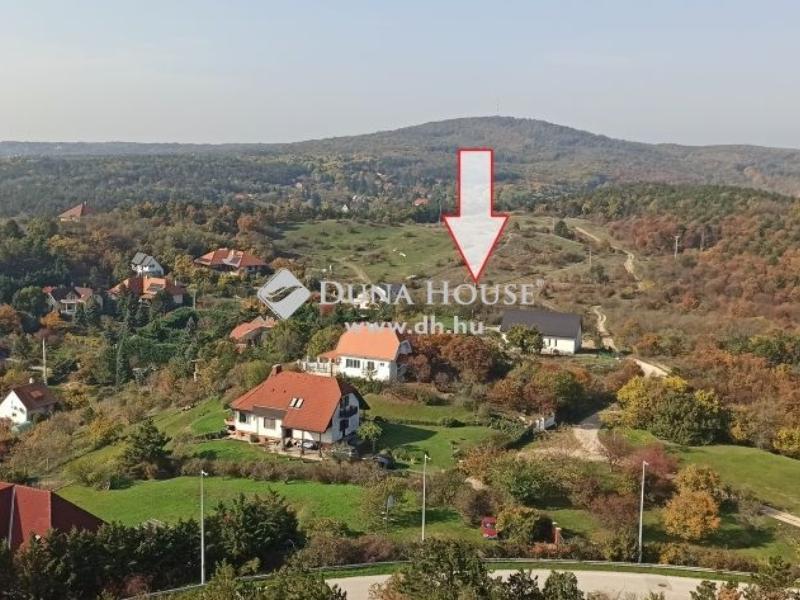 Eladó lakóövezeti telek Velence