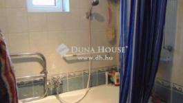 Eladó családi ház Úri