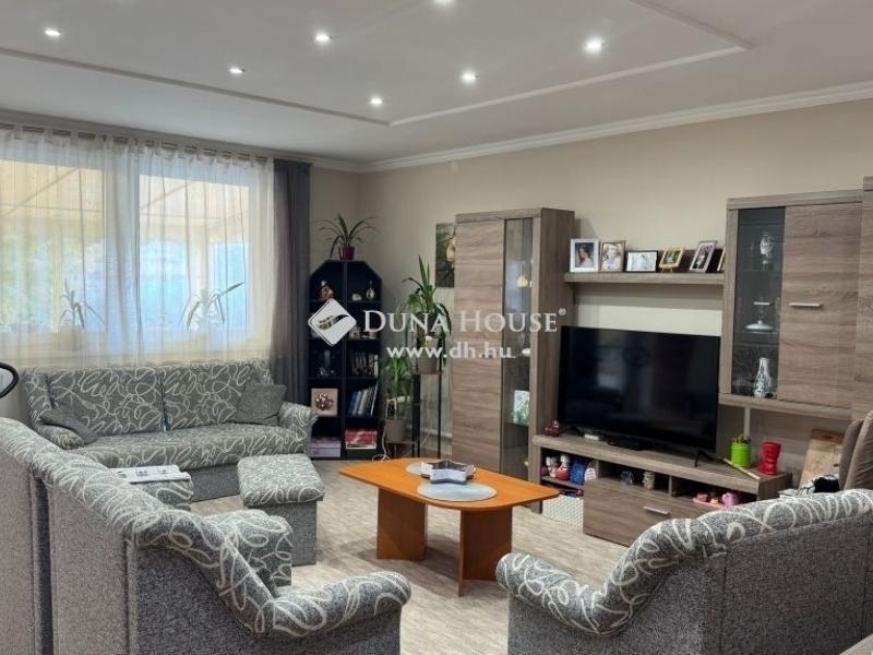 Eladó családi ház Debrecen