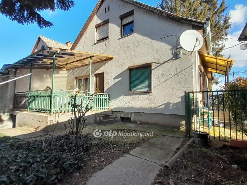 Eladó ikerház Tolna