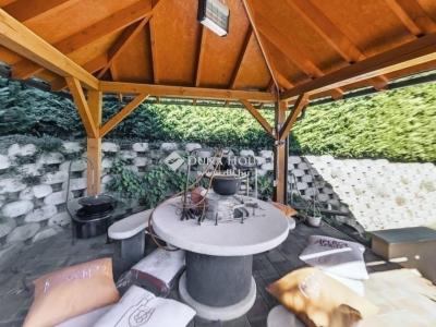 Eladó családi ház Pomáz