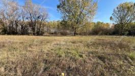 Eladó lakóövezeti telek Monor