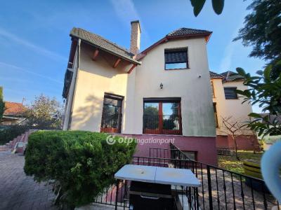 Eladó ikerház Budapest