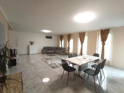 Eladó ikerház Érd