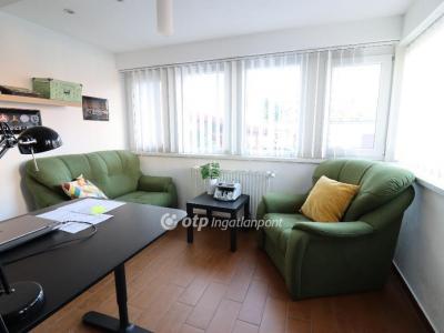 Eladó családi ház Budapest